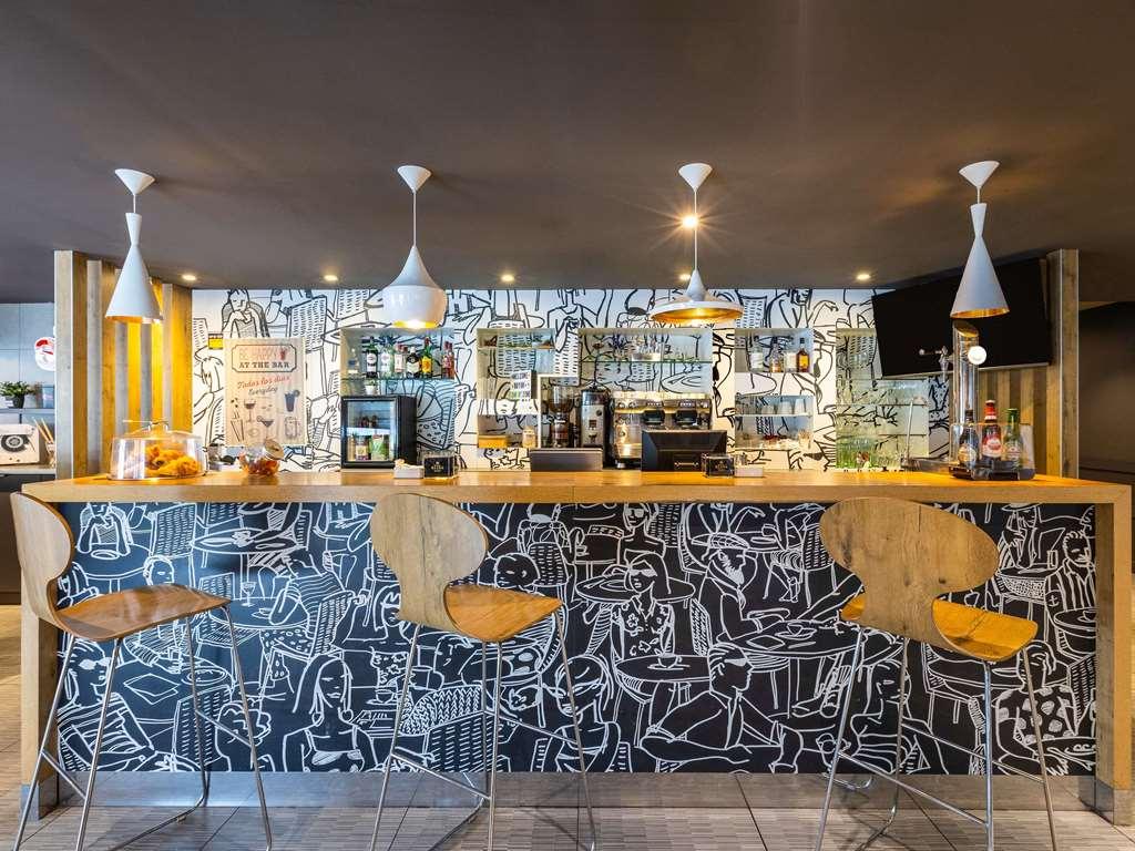 Hotel Ibis Bilbao Barakaldo Restaurante foto